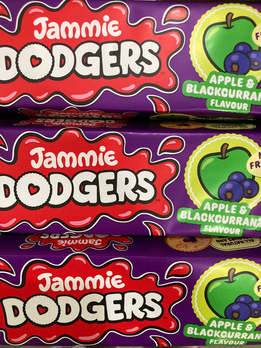 Jammie Dodgers: Apple and Blackcurrant